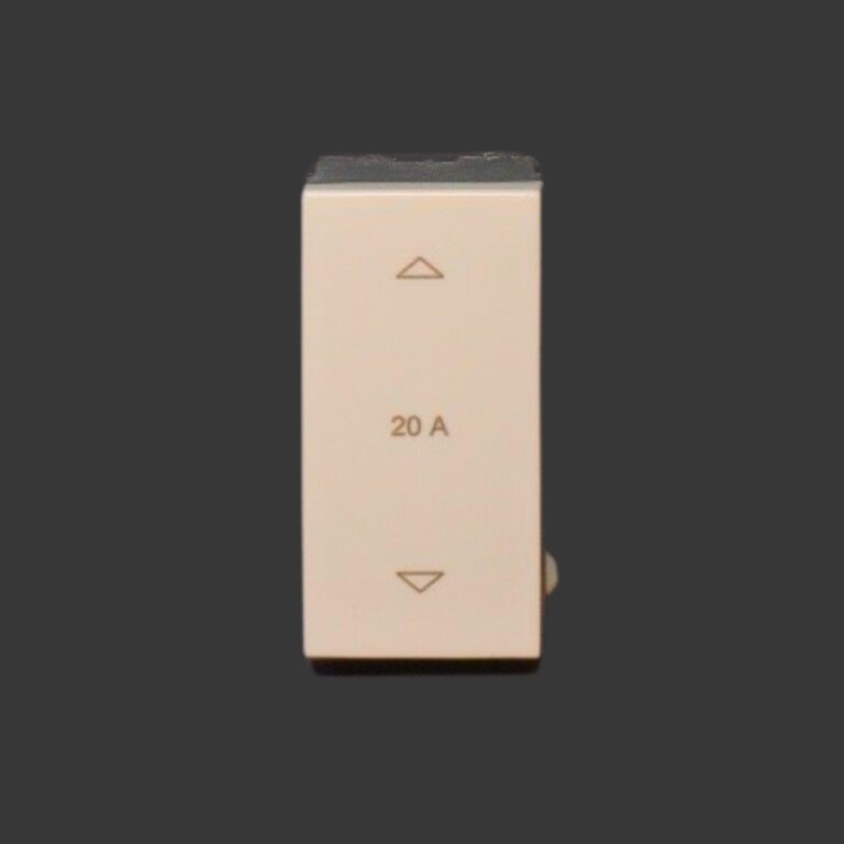 20AMP 2 WAY SWITCH FOURFIVE